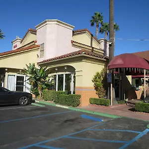 Country Hotel
