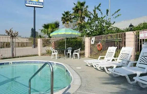 Days Inn By Wyndham Ontario Airport