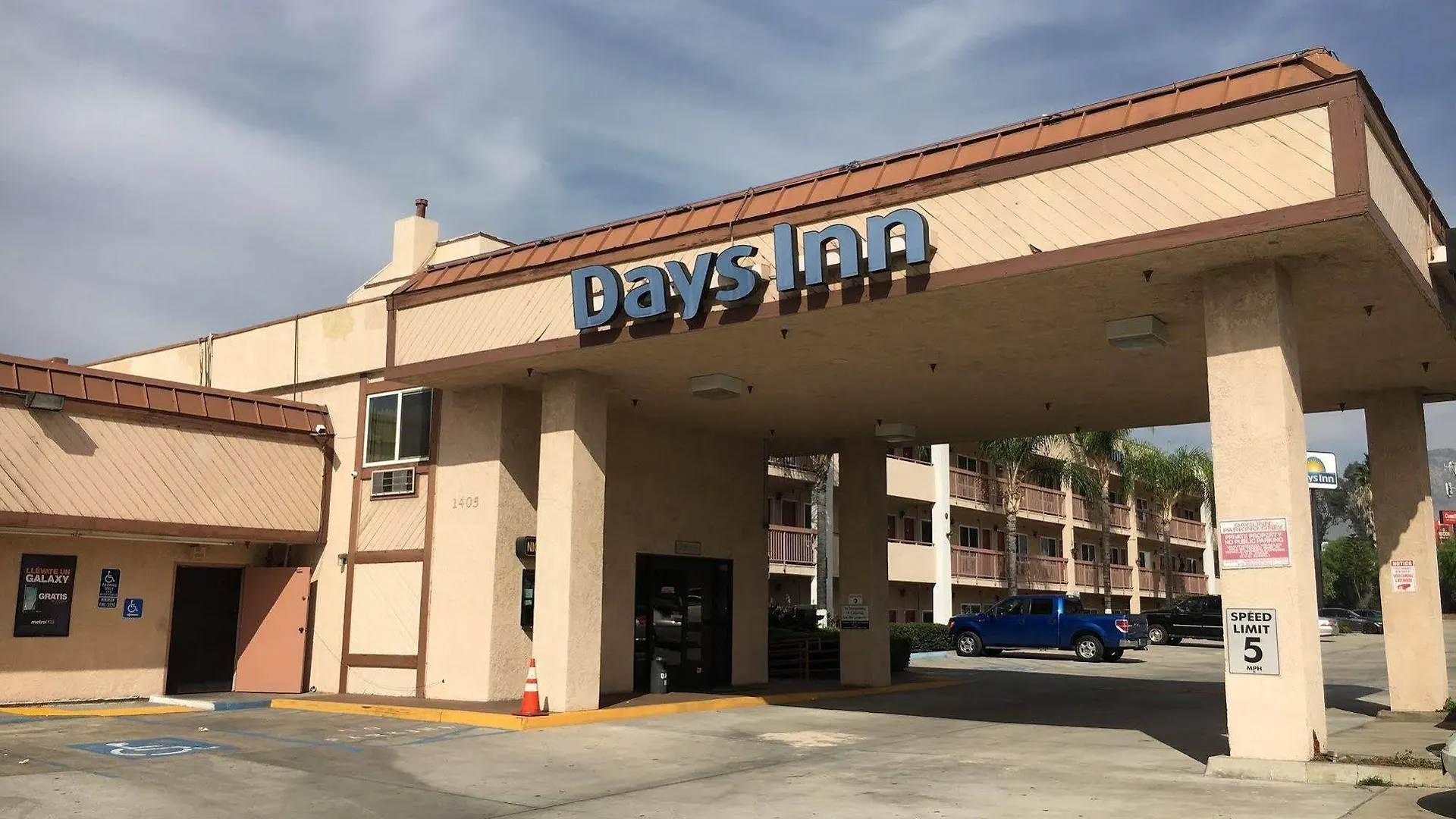Days Inn By Wyndham Ontario Airport